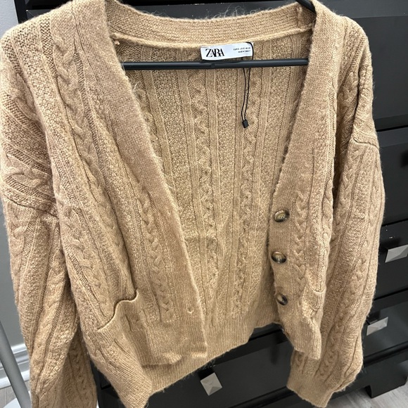 Zara camel colour cardigan - Picture 3 of 3